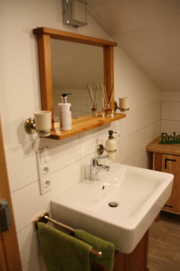 Ellscheid Eifelyeti Ferienwohnung מראה חיצוני תמונה